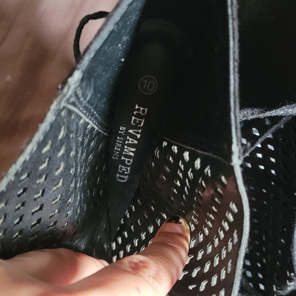 Suede Mesh Heels - Picture 9 of 10